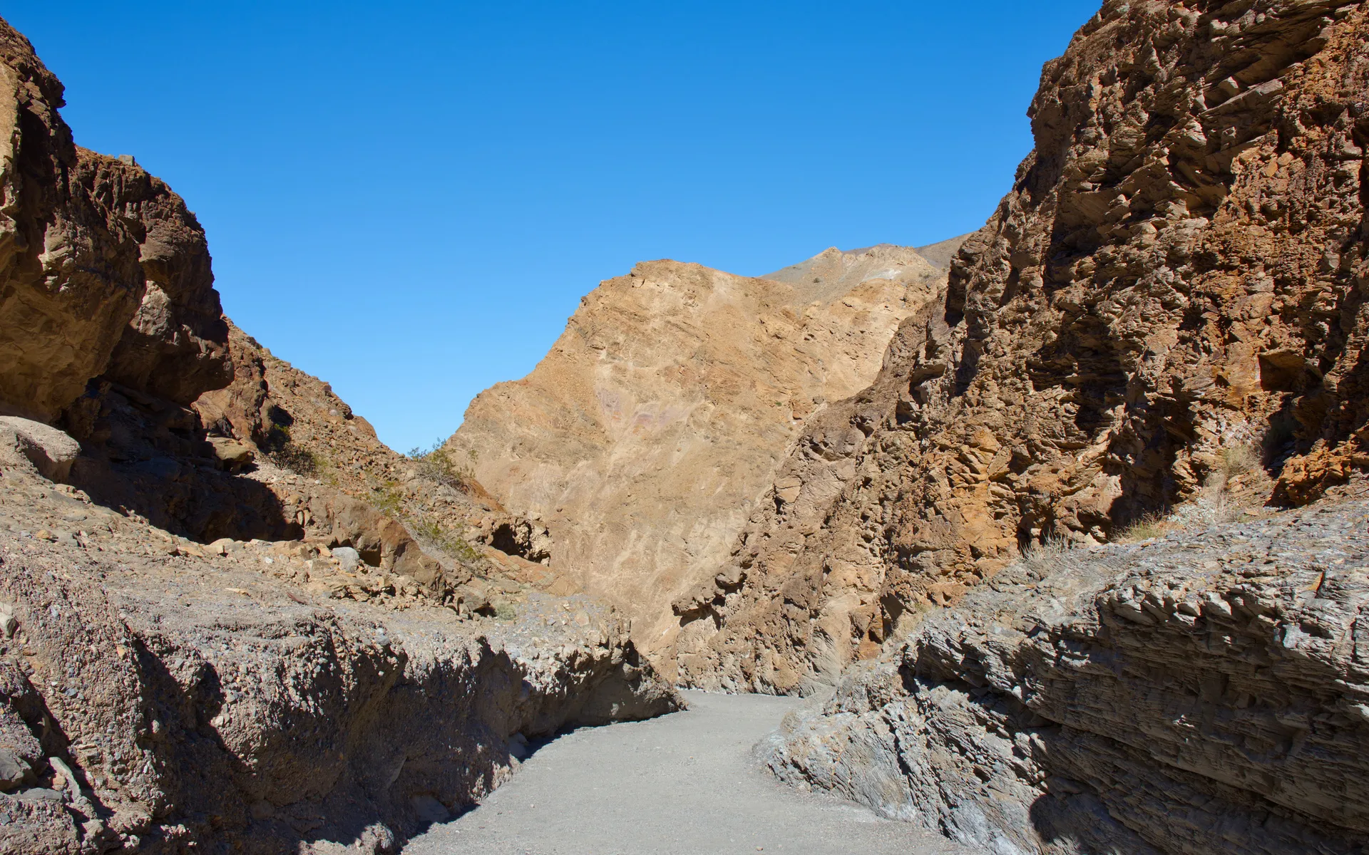 Mosaic Canyon - photo 4